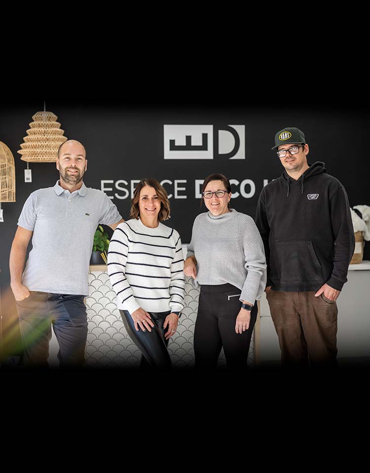 Publireportage - Espace Déco KSA - Simon Beaulieu et Annie Rivard, accompagnés  de Chantal Turcotte et Steven Morneau