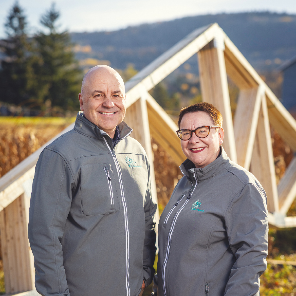 Structure CD - Histoire à succès - Stéphane April, pdg et Caroline Briand, directrice d’usine